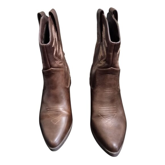 Soda Size 6 Ankle Boots Blazing Western Stitched Pointed Toe Booties Low Heel - Picture 4 of 9